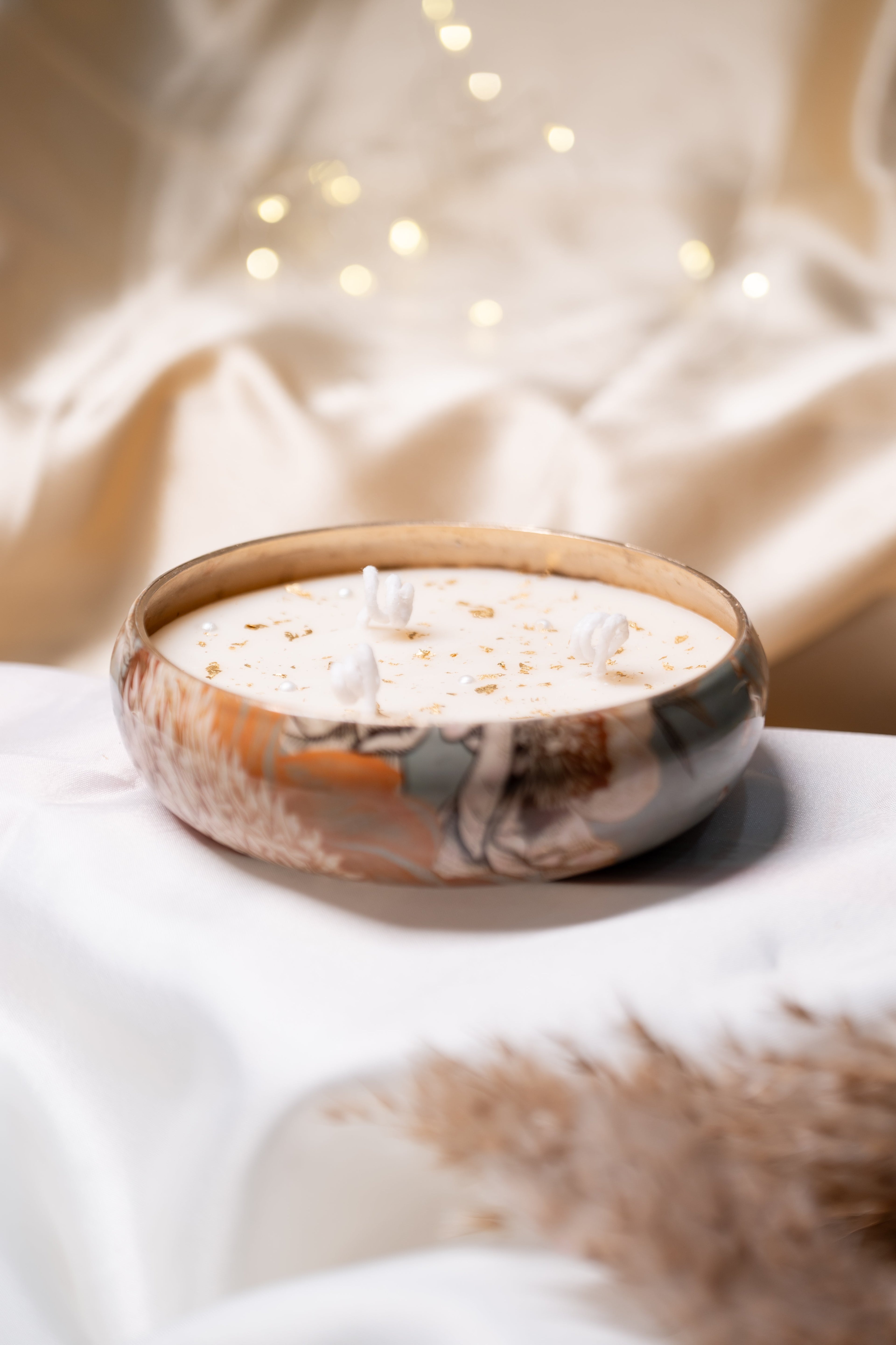 Sunheri Pearl Candle